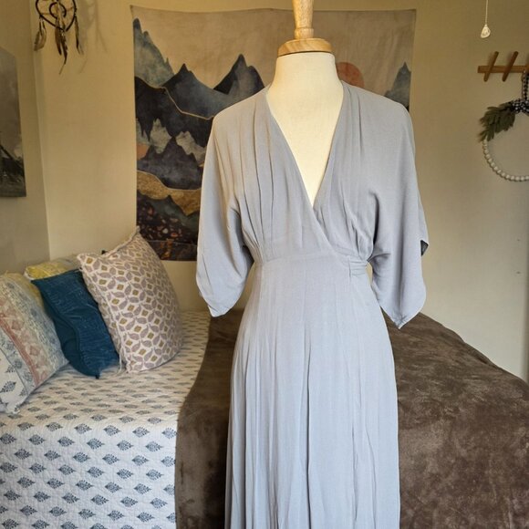 Reformation Winslow Wrap Maxi Dress Fog Gray Size S Kimono Sleeve Boho Long Gown - Picture 3 of 16